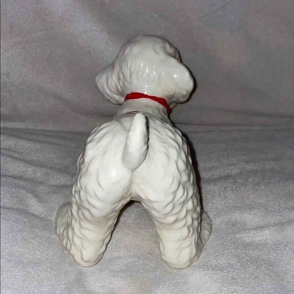 Vintage Porcelain Poodle Figurine with Red Collar - Picture 4 of 4